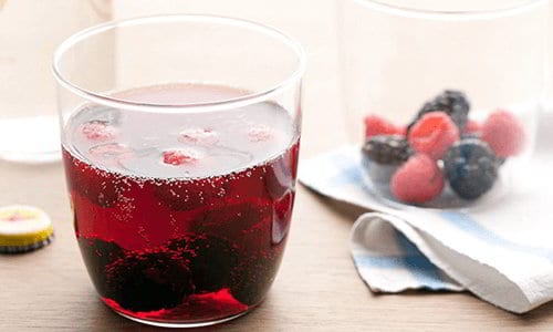 red-wine-berry-spritzer