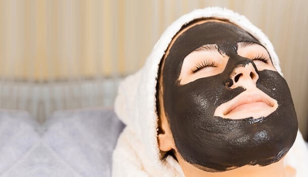 Charcoal face masks - how to get rid of clogged pores