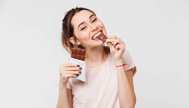 Dark chocolate benefits -happy