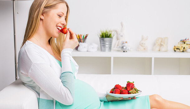 Strawberries during pregnancy