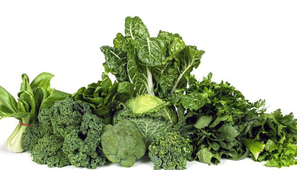 leafy greens - foods for hair growth and thickness 