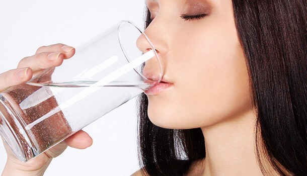Does Drinking Water Worsen Water Retention Symptoms